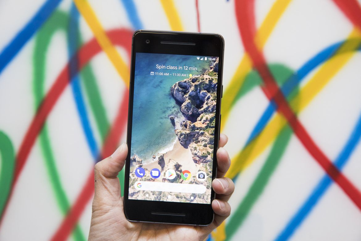 Picture of google Pixel 2 phone in persons hand