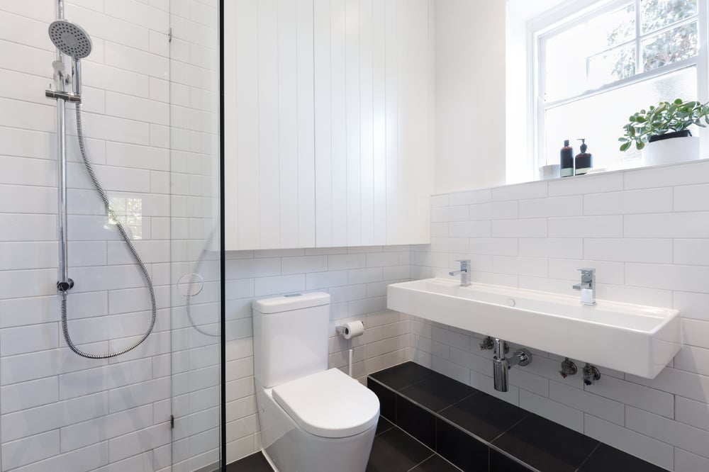 Bathroom Sink Faucet Replacement: How to Do It On your Own & How Much ...