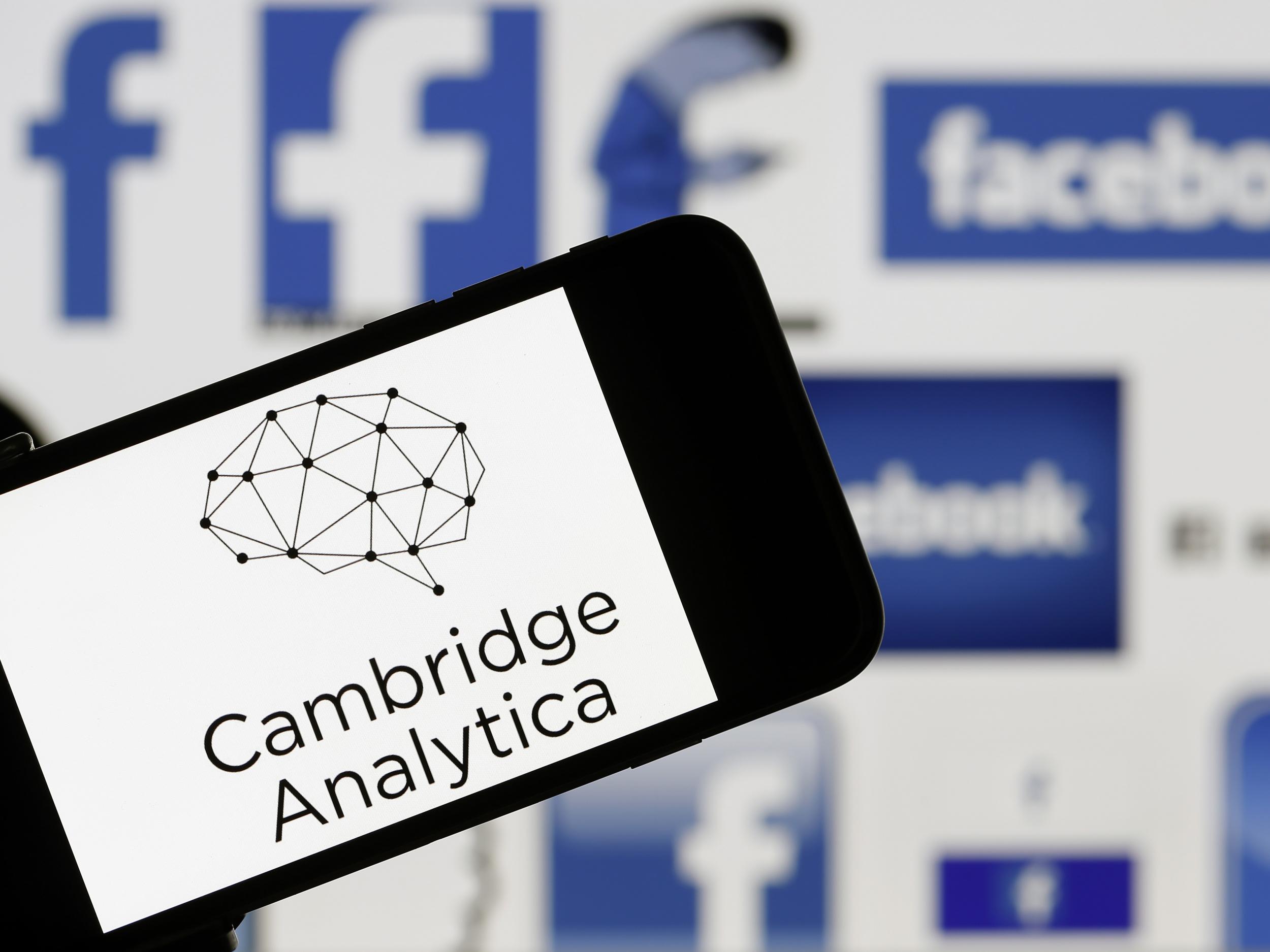 cambridge-analytica-facebook
