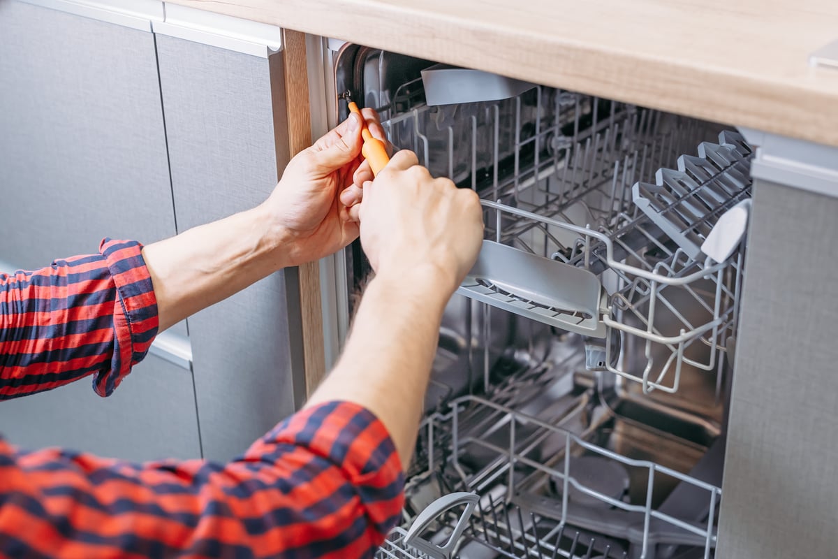 What to Do When Your Dishwasher Won