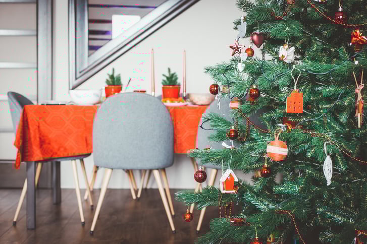holiday decor-unsplash-1