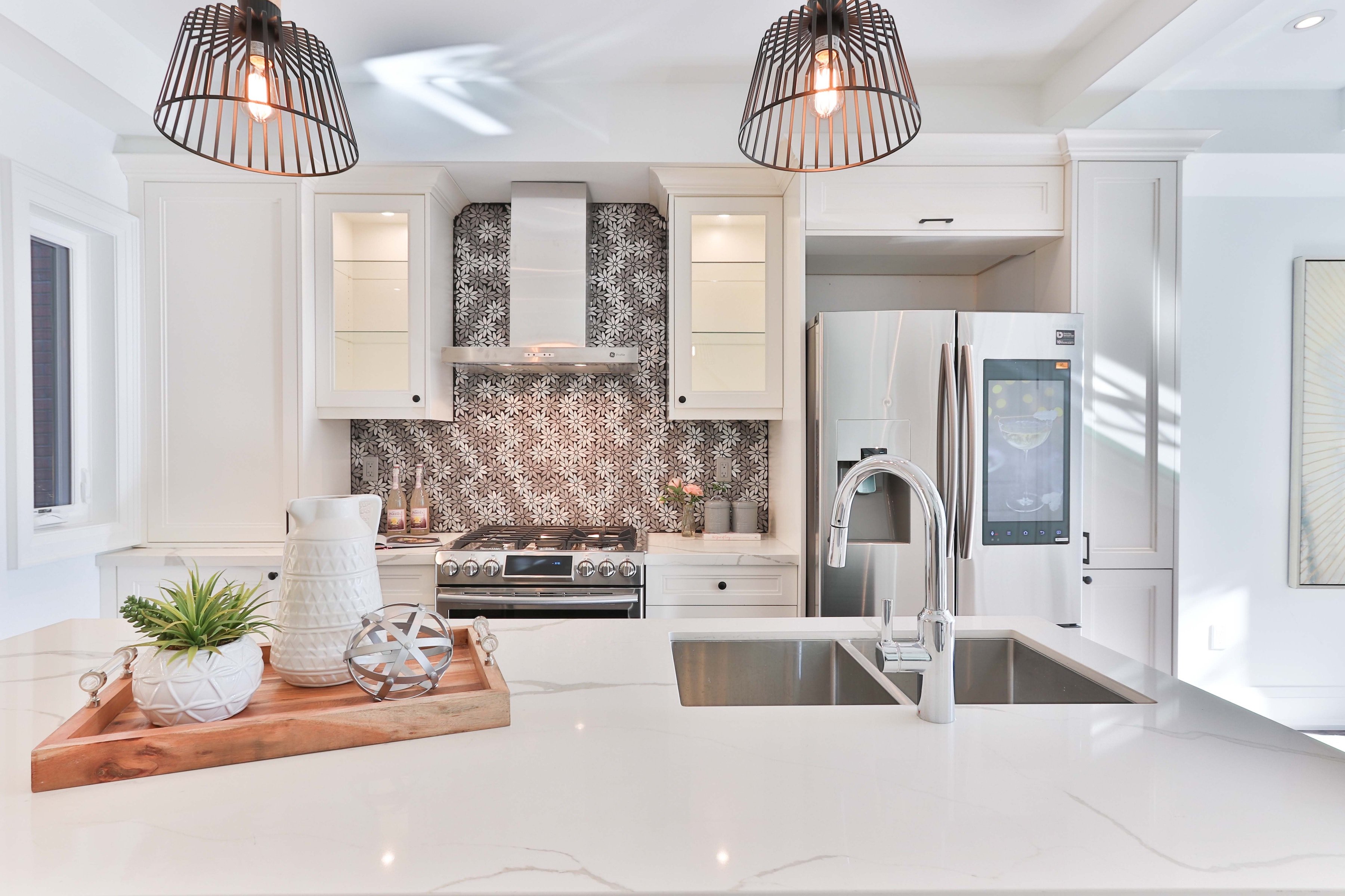 Another kitchen design trend is quartz countertops