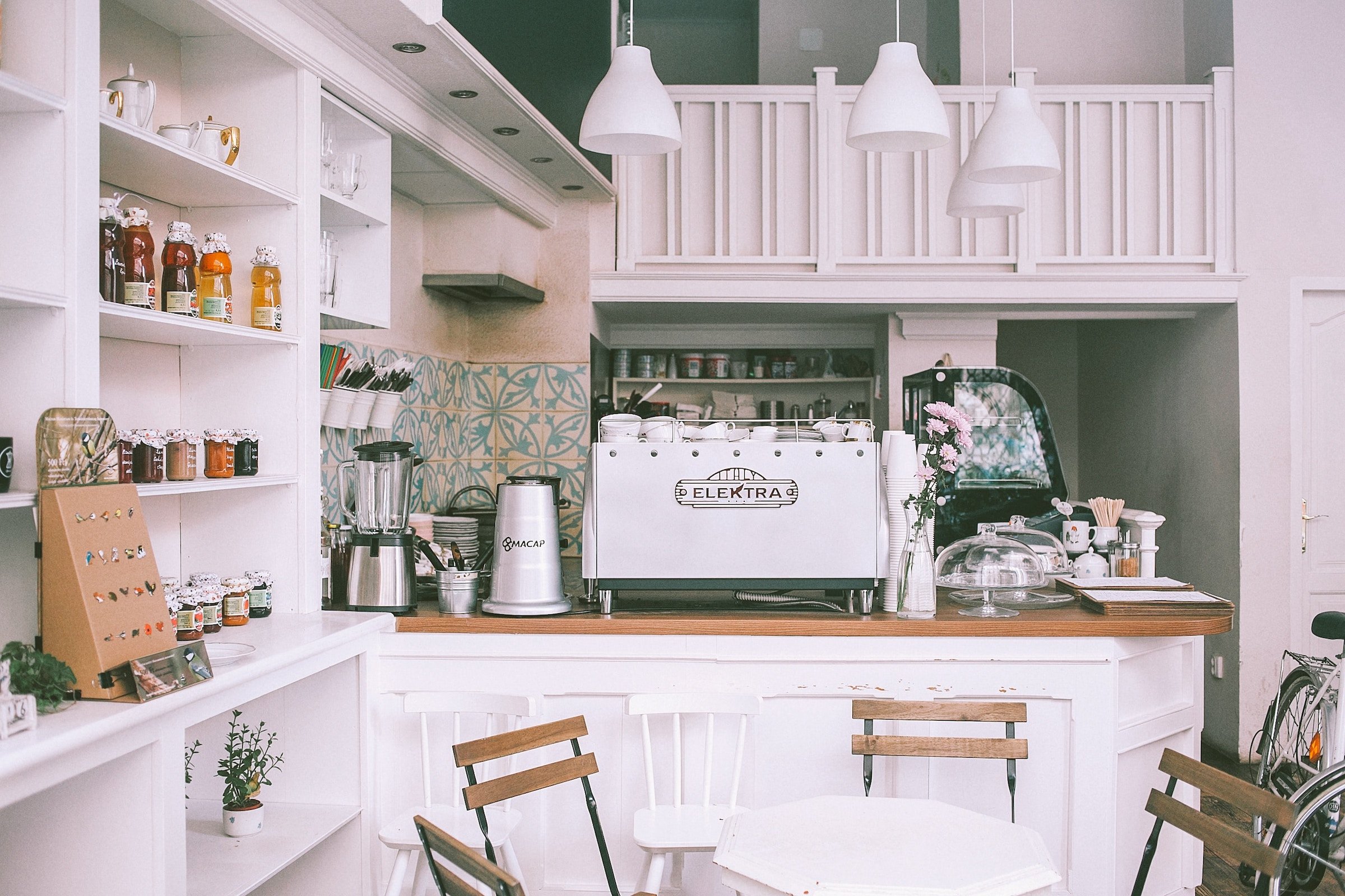 Everything You Need to Know to Pick the Perfect Kitchen Table