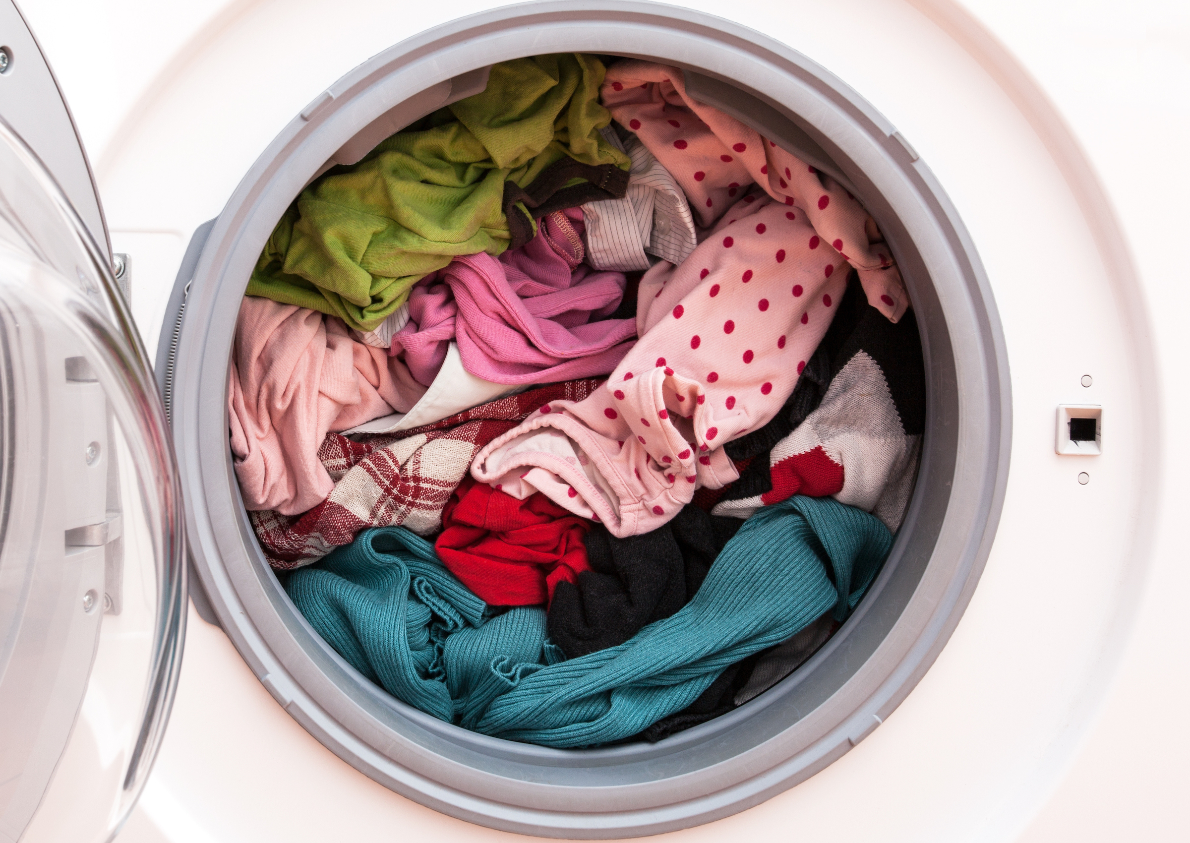 If Your Washing Machine Is Overflowing, Here’s What To Do