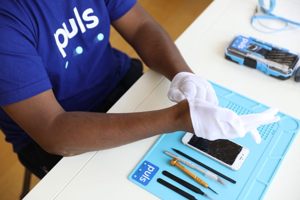 spring break Puls phone repair