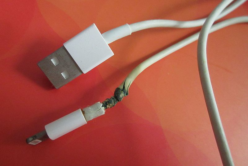 Stop Buying Cheap iPhone Chargers! Why It Matters